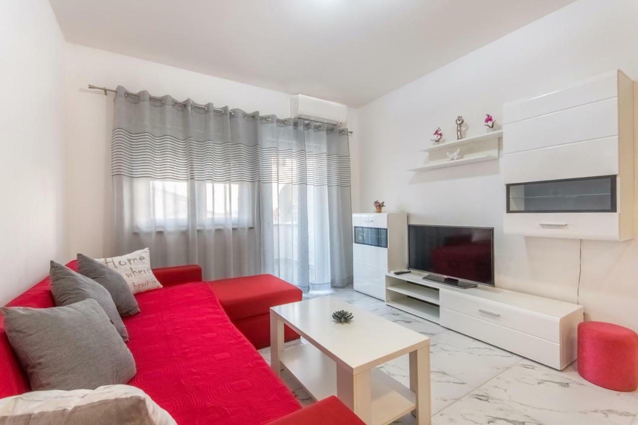 Apartment Alice Pula Luaran gambar